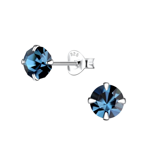 Jewelry - Round Crystal Silver Stud Earrings